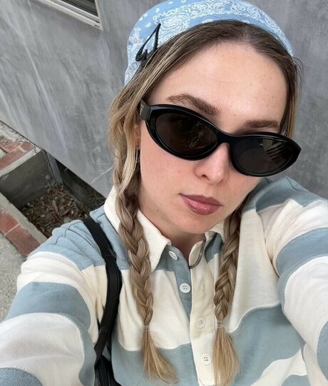 Meg Mills pornstar xxx archive