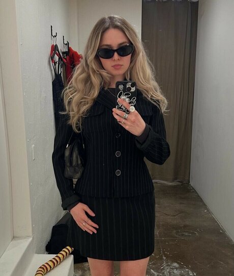 Meg Mills star perfect images