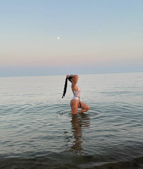 Solange Knowles nude star pic