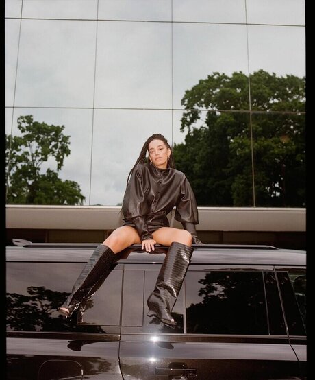 Solange Knowles sex model img