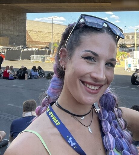 JuleTheFox pretty actress pic