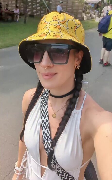 JuleTheFox star pretty photos