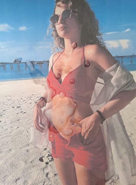 Cum Tributes nude model img