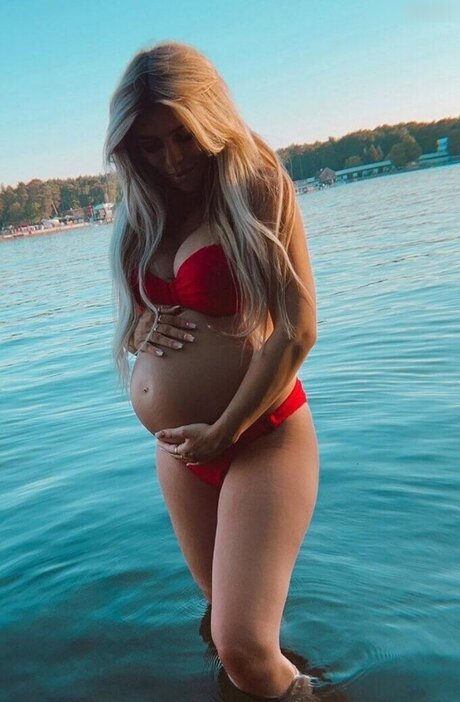 Nathalie Bleicher Woth best model image