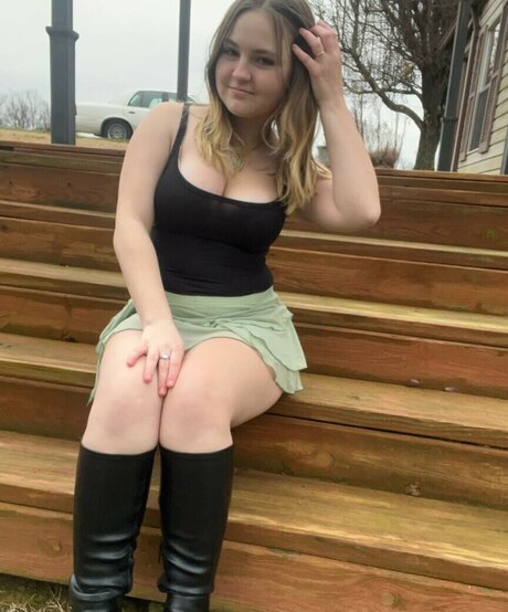 Itzgracierobbins art star pic