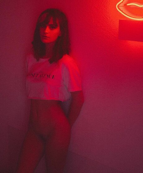 Emeline Faure star naked archive