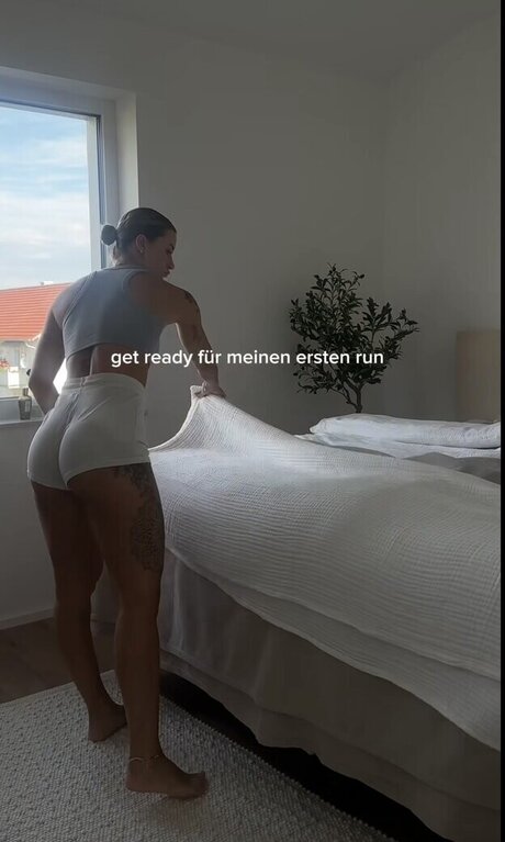 Lenaajoy porn actress pics