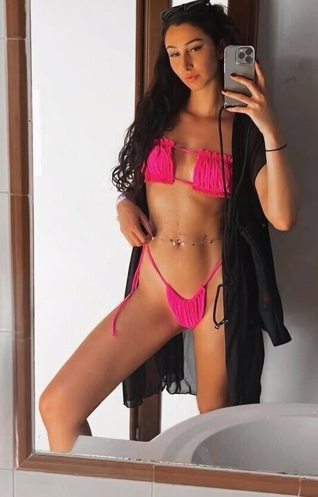 Larafina model adult photos