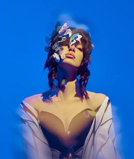 Lizzie Whistle star naked photos