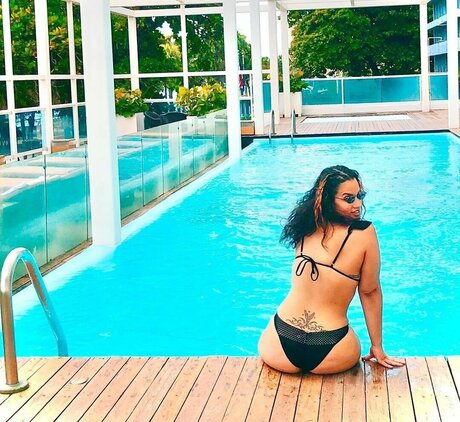 Dascha Polanco pornstar nudes images