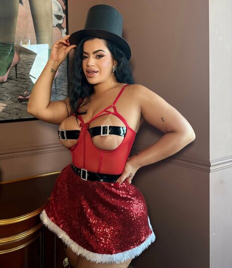 Lissa Aires star free images