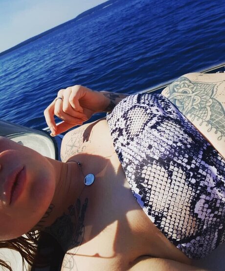 Typischblonnd free star img