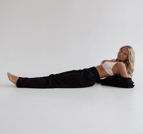 Anna Maria Schimanski model xxx gallery