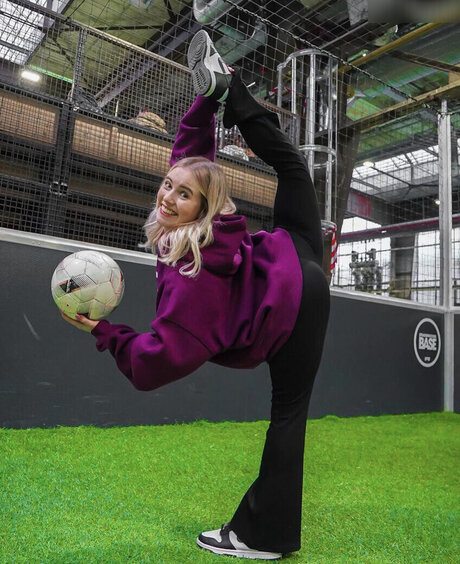 Itsmisabell adult model img