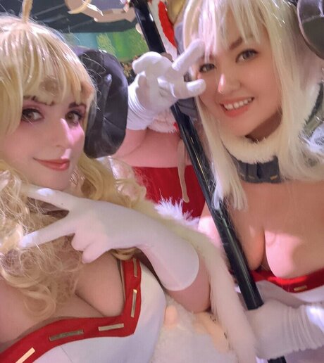 Aretteepls nudes model images