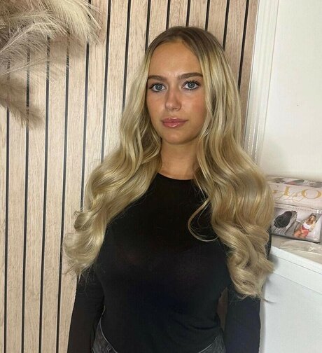 Angelinglisx sexy actress galleries