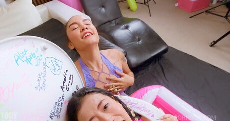 Allison Sweet star top photo