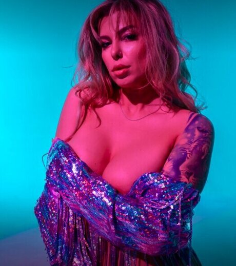 Krissy Sins nice actress img