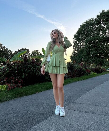 Vanessa Wende high quality actress pictures