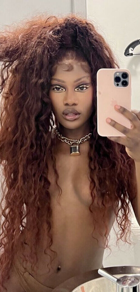 Doechii pornstar nude images