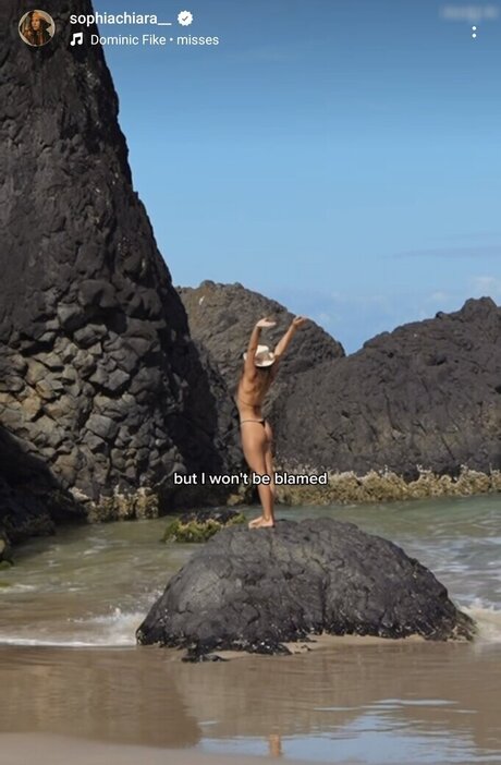 Sophia Chiara nude actress images