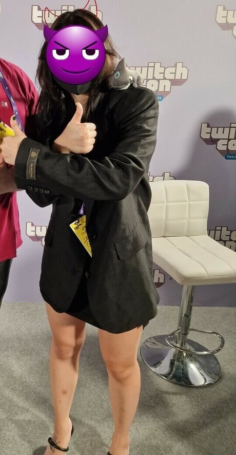 Akuma Nihmune pretty pornstar archive