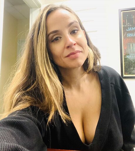 BellaSuede high quality star photo