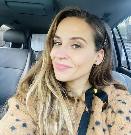 BellaSuede model art archive