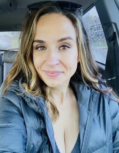 BellaSuede erotic model archive