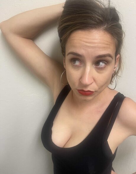 BellaSuede xxx actress pics