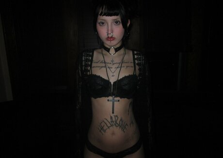 Wuvmia art pornstar pic