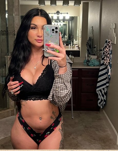 skinny redhead onlyfans nudes images