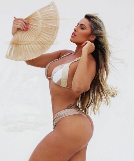 Camy Zimmer BR naked model photos