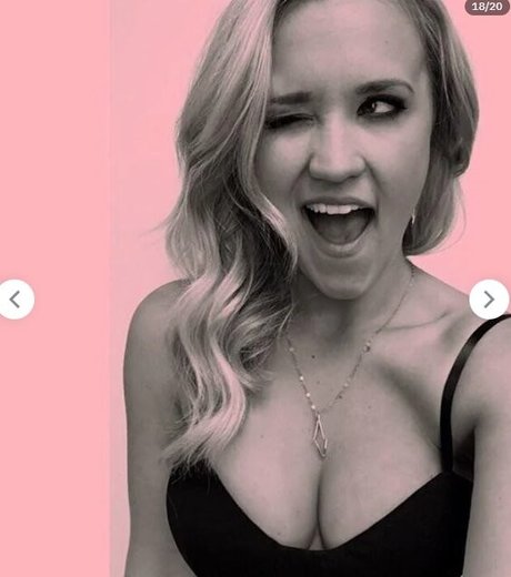 Emily Osment pretty pornstar galleries