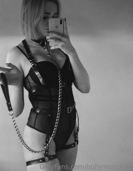 hollymoonvvip pornstar erotic gallery