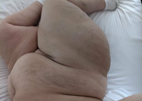 strawberry cakes pornstar pic