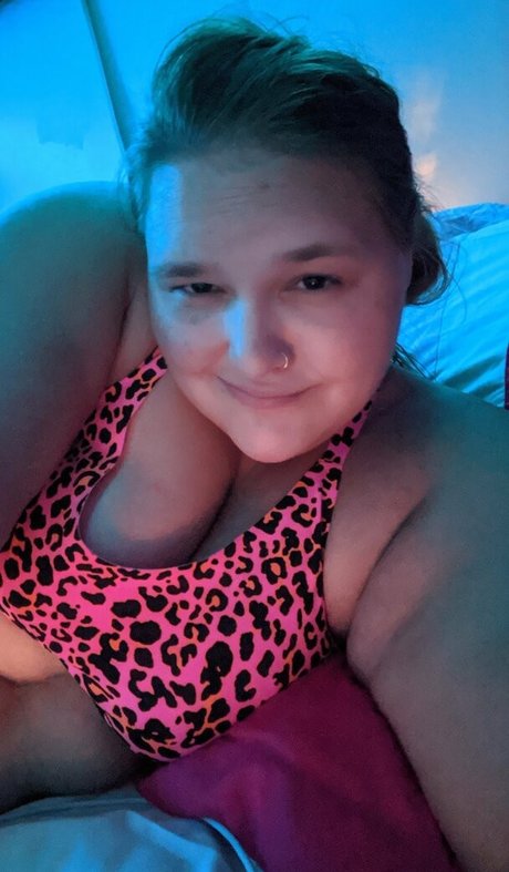 strawberry cakes star xxx galleries