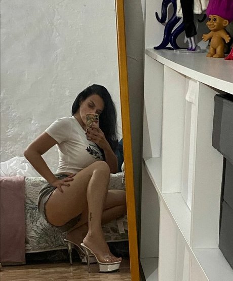 Castizavixens adult model photos