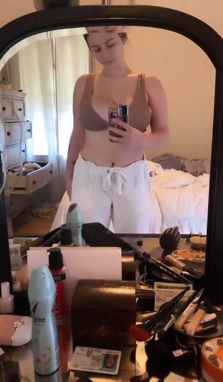 Emma Trotta pornstar erotic photos