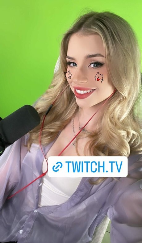 Berticuss top actress pictures