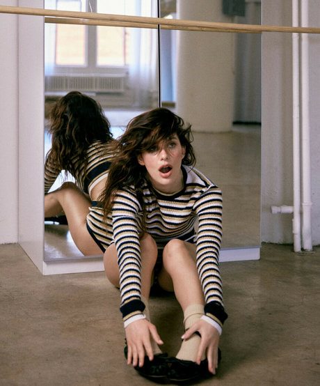 Camila Morrone top star archive