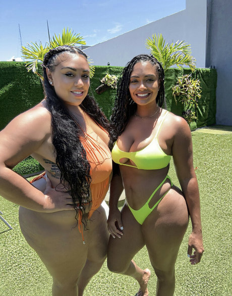 vanitybae model naked archive