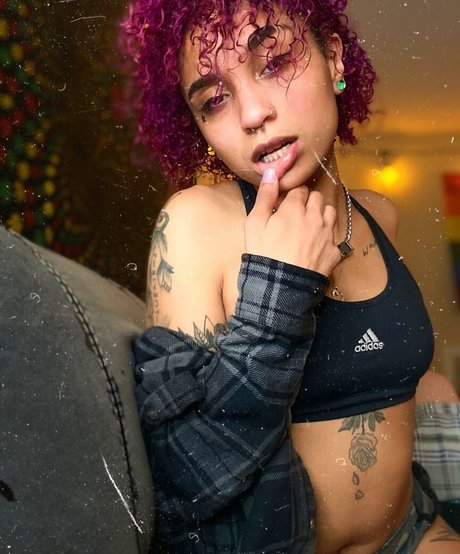 Sierra Love pornstar beautiful pic