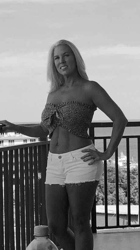 jennyjizzxxx pornstar top gallery