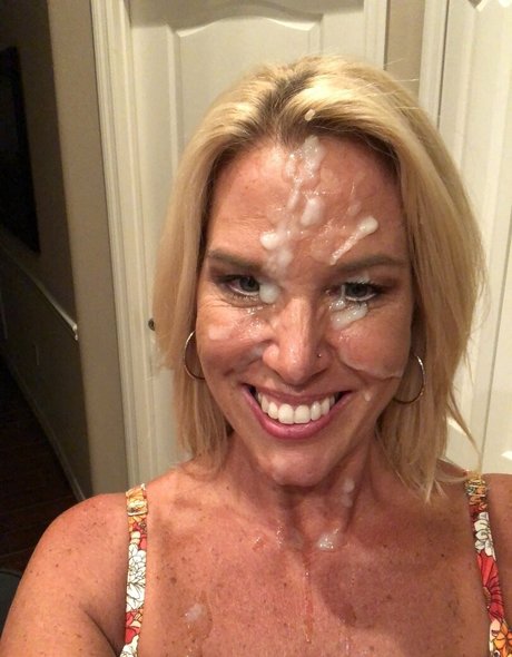 jennyjizzxxx model nudes pictures