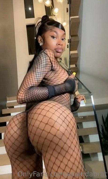 Asian Doll model porn photo