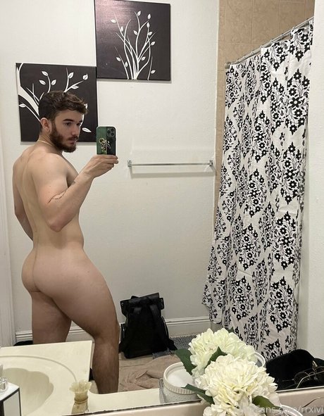 rrxivi xxx pornstar pics