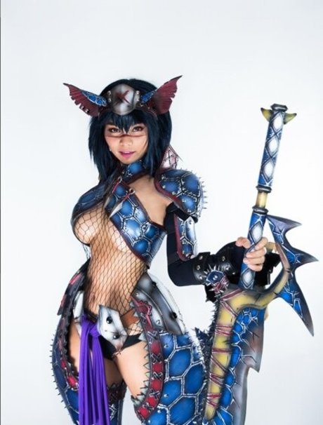 Fantastic Nami porn model images