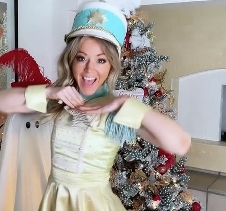 Lindsey Stirling star porn image