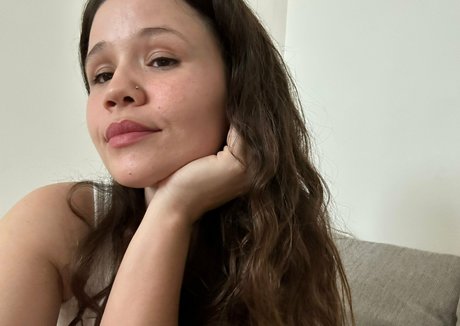 kae yli erotic model pics